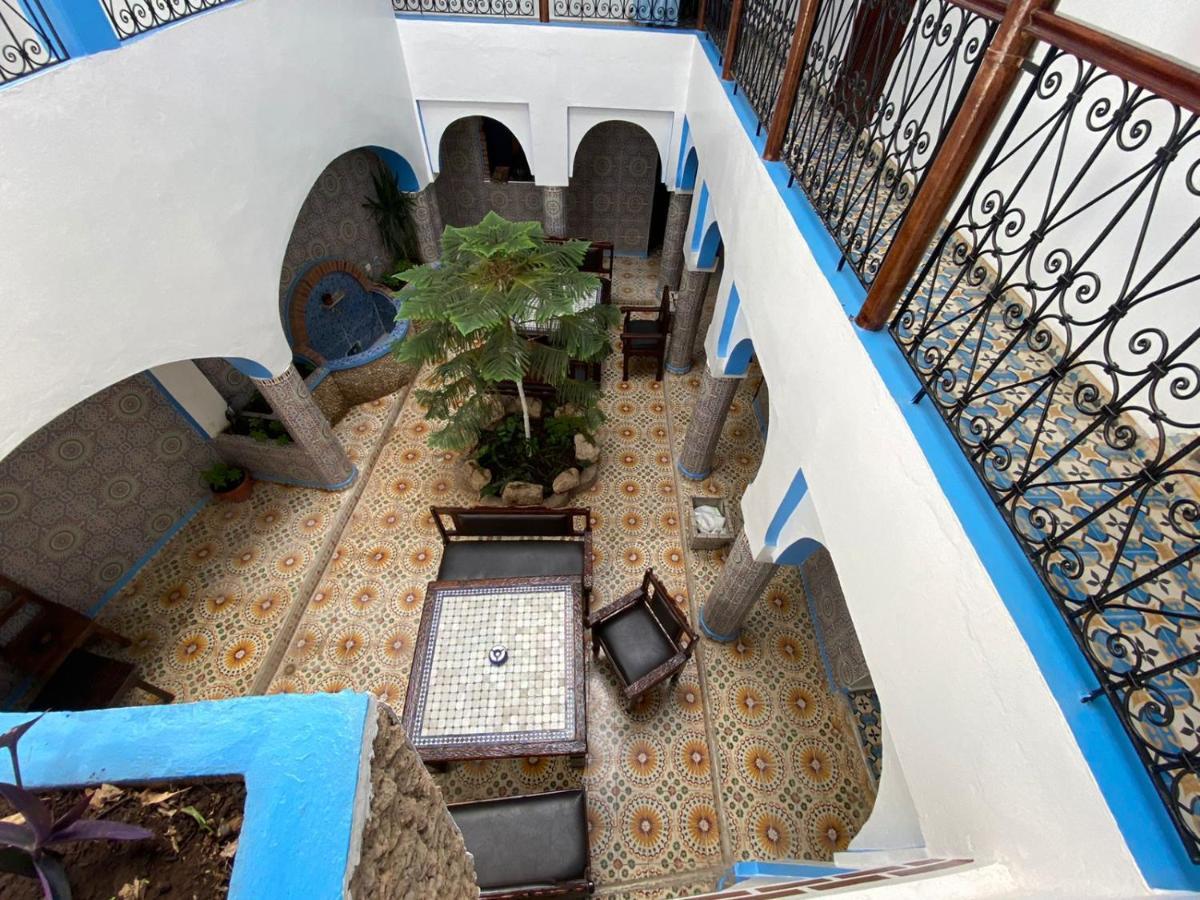 Hotel Nisrine Szafszawan Zewnętrze zdjęcie