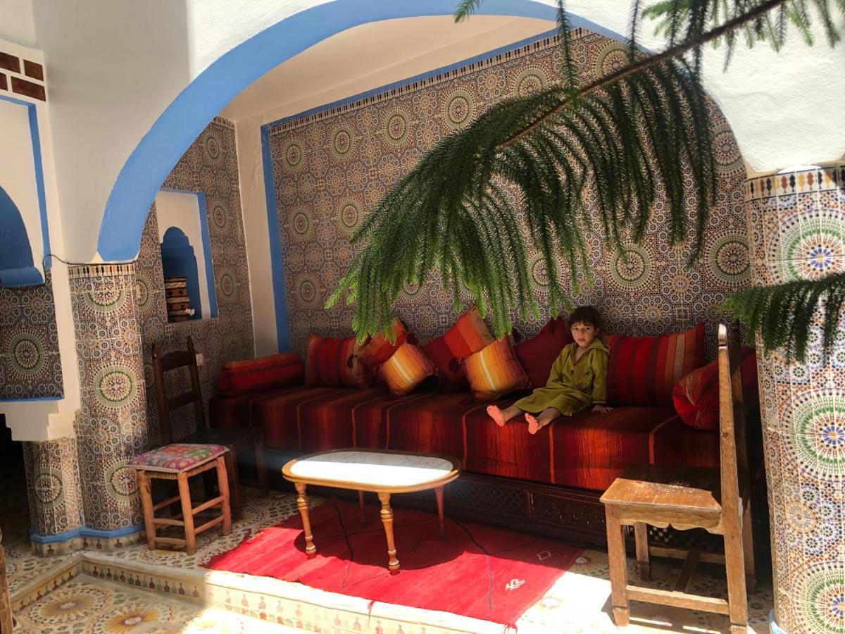 Hotel Nisrine Szafszawan Zewnętrze zdjęcie
